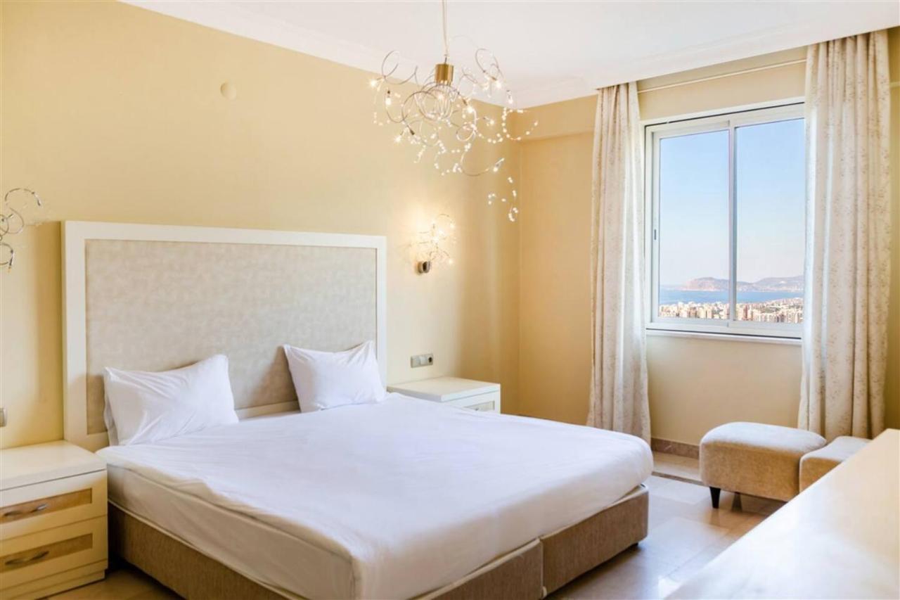 Goldcity Каргисак Екстериор снимка
