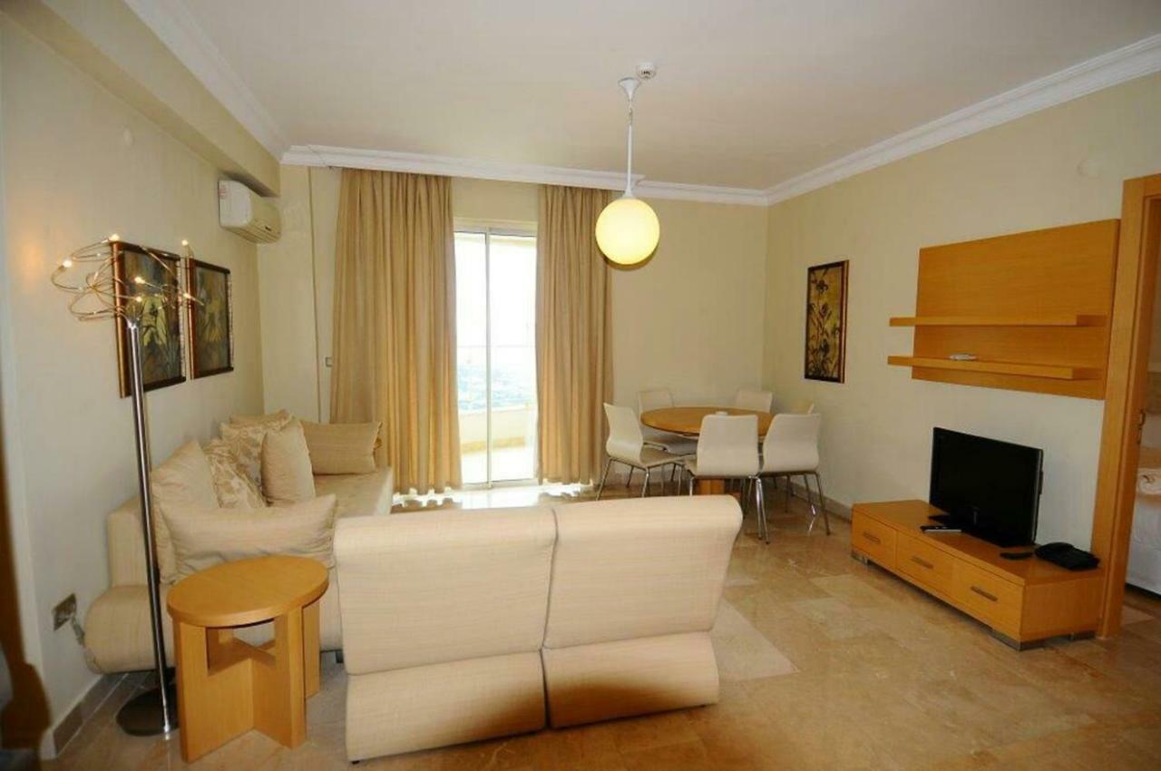 Goldcity Каргисак Екстериор снимка